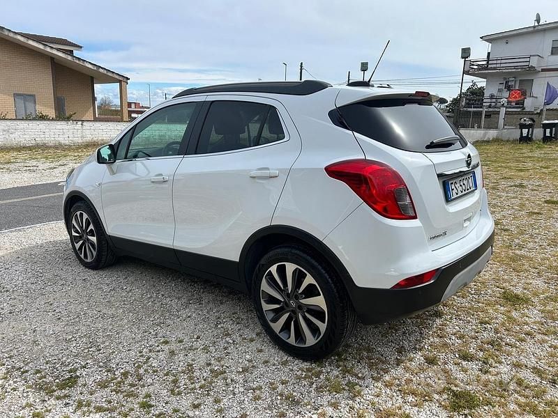Usata Opel Mokka X 136 CV (100 kW) 2018 Bianco SUV