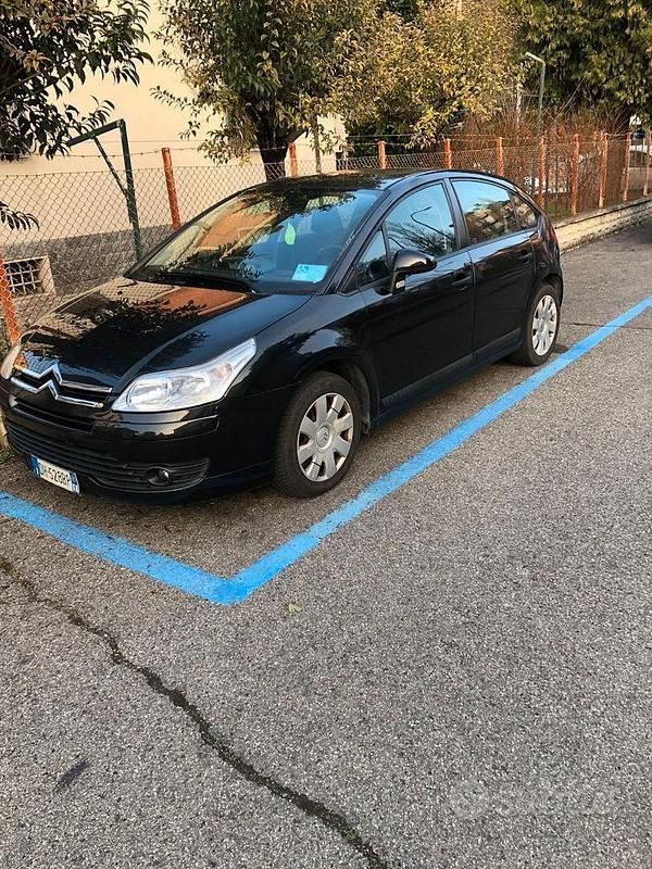 Usata Citroën C4 109 CV (80 kW) 2007 Nero