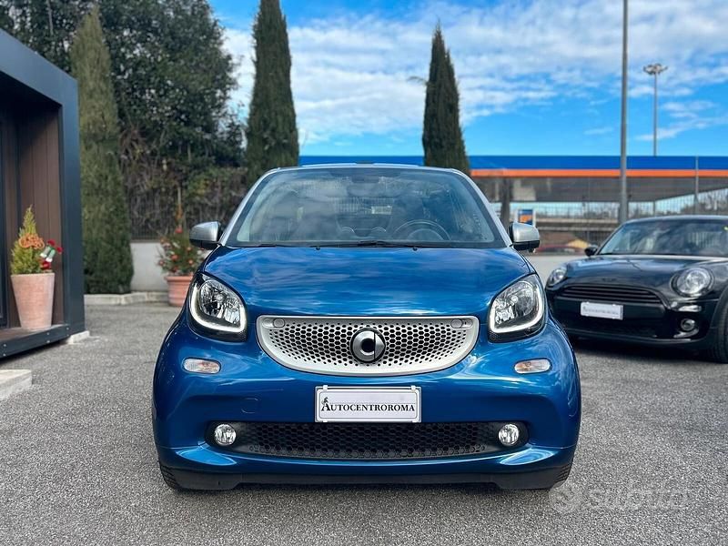 Usata Smart ForTwo Cabrio Passion 70 CV (51 kW) 2018 Blu Cabrio