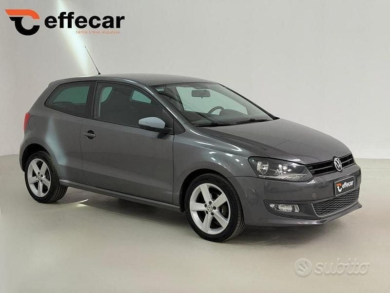 Usata VW Polo Highline 105 CV (77 kW) 2011 Grigio Utilitaria