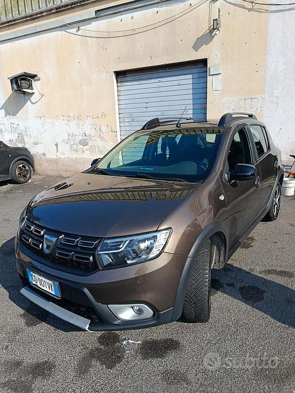 Usata Dacia Sandero 2020 Marrone Berlina