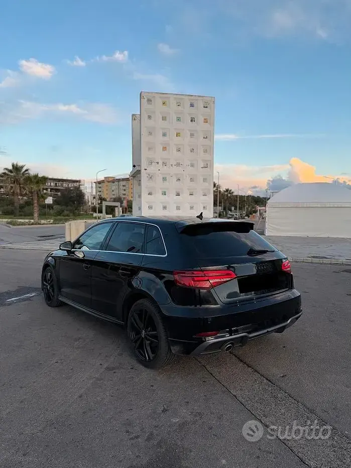 Usata Audi A3 S-Line 116 CV (85 kW) 2019 Nero Berlina