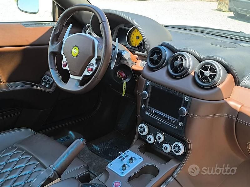 Usata Ferrari 612 540 CV (397 kW) 2008 Bianco Coupé