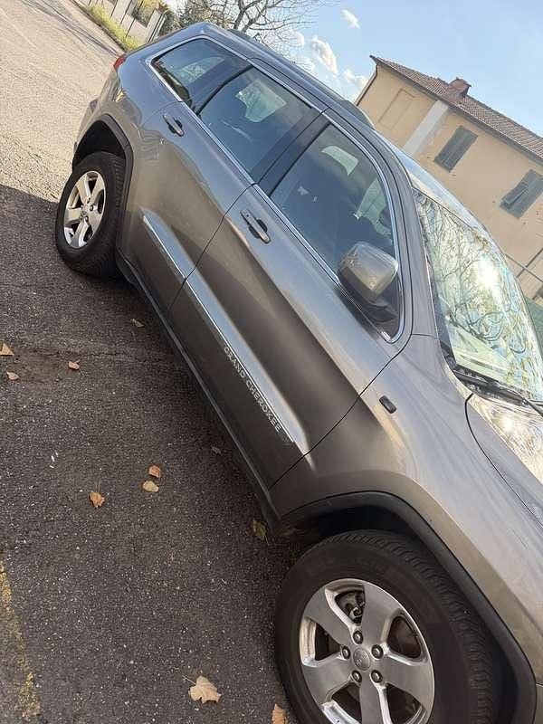 Usata Jeep Grand Cherokee Laredo 190 CV (139 kW) 2012 SUV