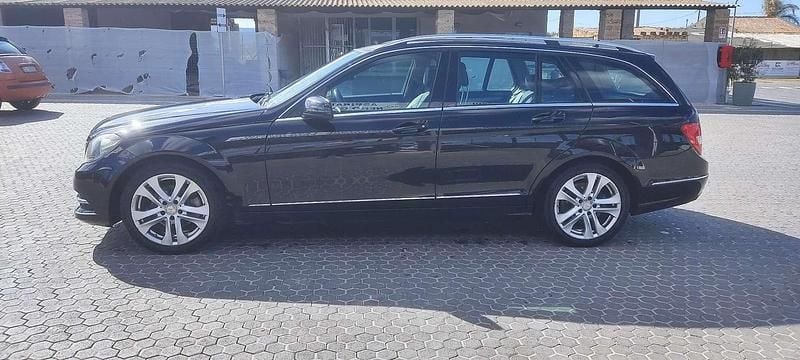 Usata Mercedes C220 Avantgarde 170 CV (125 kW) 2014 Nero Station wagon