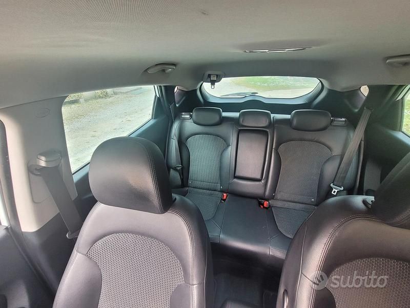Usata Hyundai ix35 115 CV (84 kW) 2011 Bianco SUV