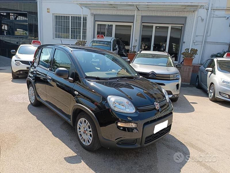 Usata Fiat Panda S 95 CV (69 kW) 2024 Nero Berlina