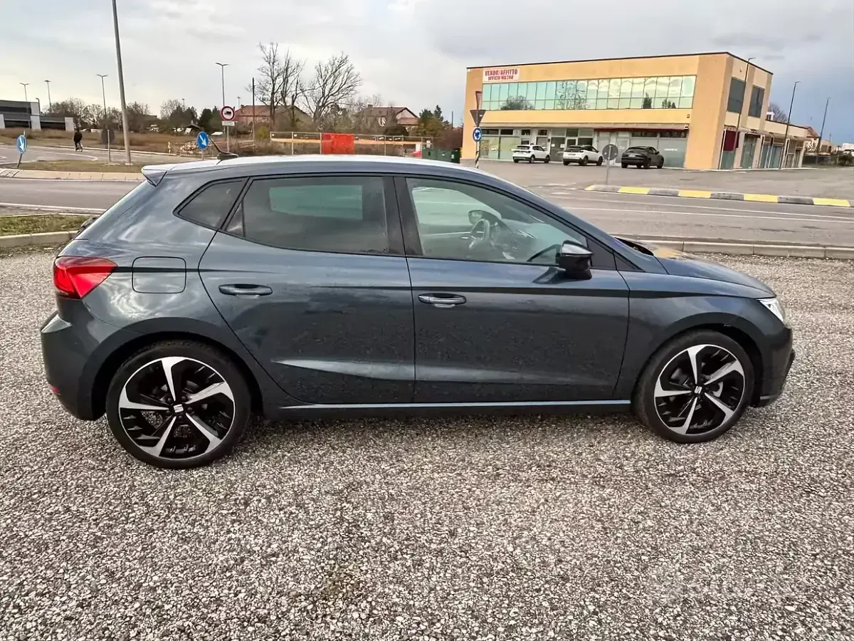 Usata Seat Ibiza FR 110 CV (80 kW) 2022 Utilitaria