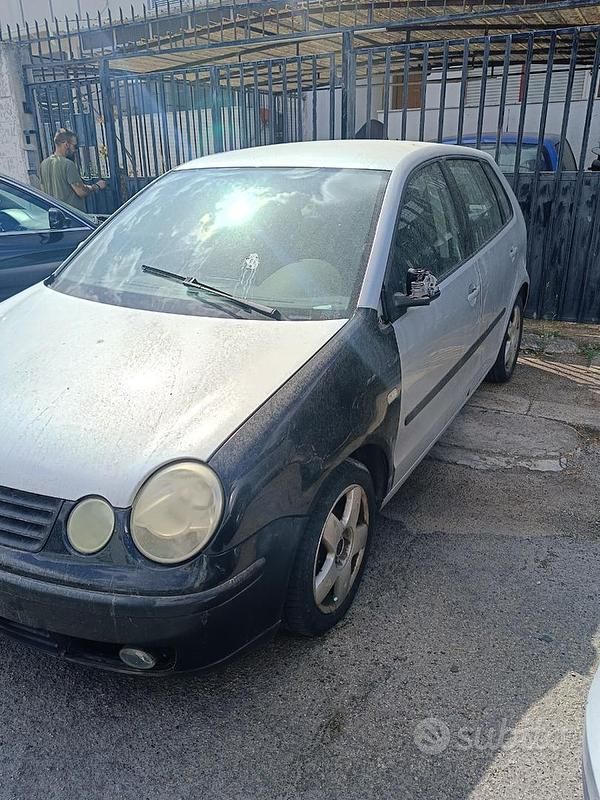 Usata VW Polo 75 CV (55 kW) 2003 Grigio Utilitaria