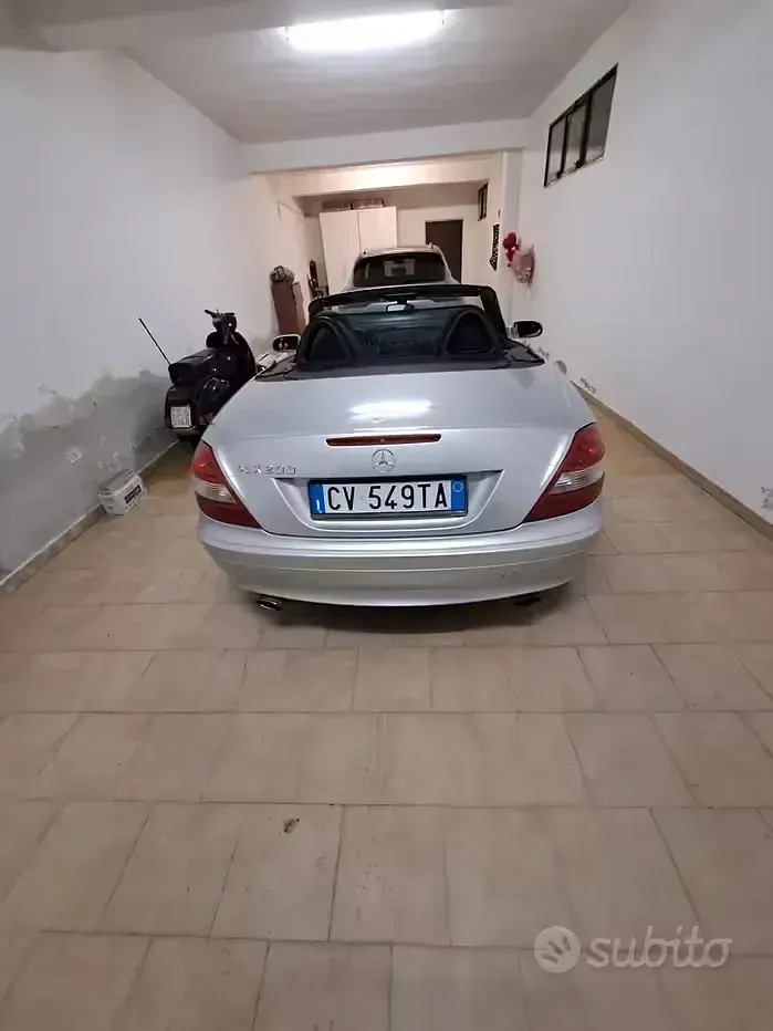 Usata Mercedes SLK200 163 CV (119 kW) 2005 Grigio Cabrio