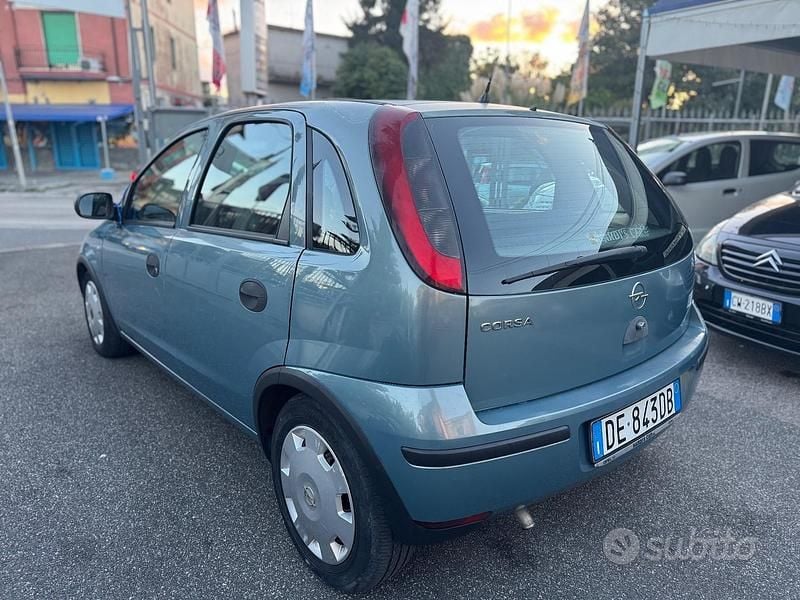 Usata Opel Corsa Enjoy 60 CV (44 kW) 2006 Blu Berlina