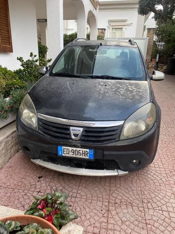 Usata Dacia Sandero 2010 Utilitaria