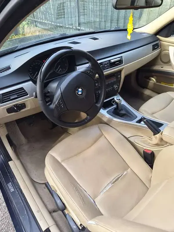 Usata BMW 320 163 CV (119 kW) 2007 Blu/azzurro Station wagon