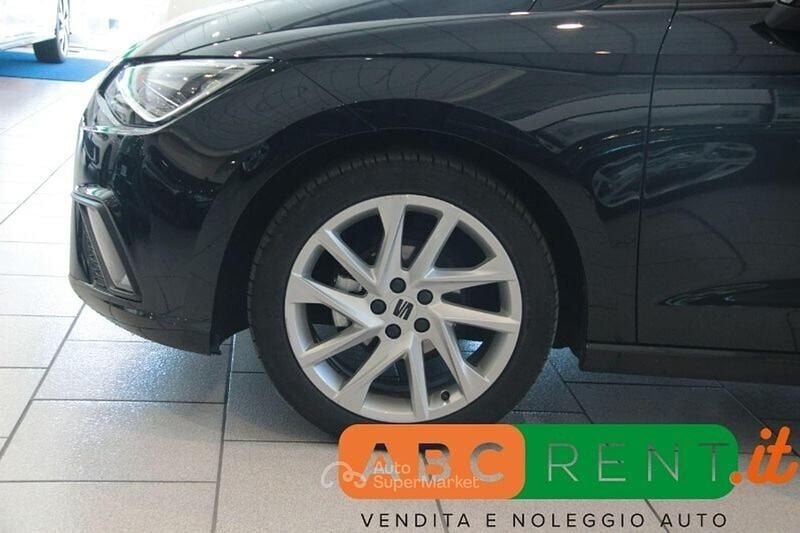 Usata Seat Ibiza FR 95 CV (69 kW) 2025 Nero Utilitaria