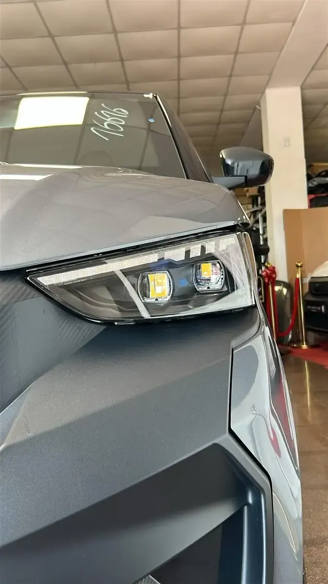 Nuova Ligier JS50 2026 Antracite pastello Utilitaria