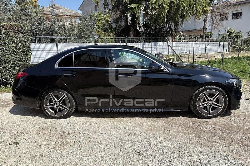 Usata Mercedes C220 AMG line 200 CV (147 kW) 2023 Nero Berlina