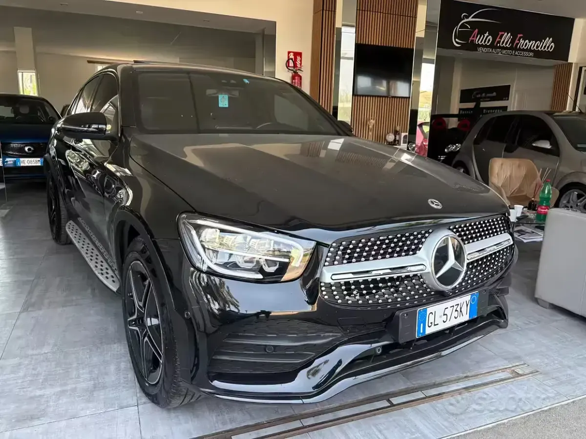 Usata Mercedes GLC220 Premium Plus 194 CV (142 kW) 2022 Nero SUV