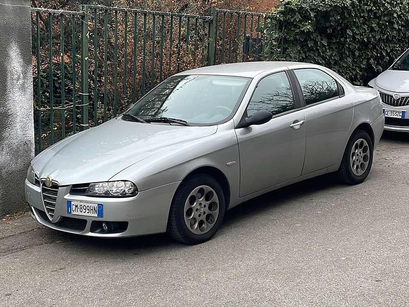 Usata 2004 Alfa Romeo 156 Tre volumi | 3200 € - Immagine 1/4