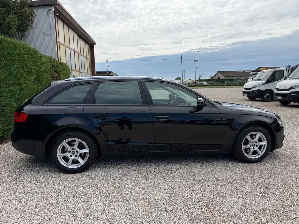 Usata Audi A4 Advanced 150 CV (110 kW) 2013 Nero Station wagon