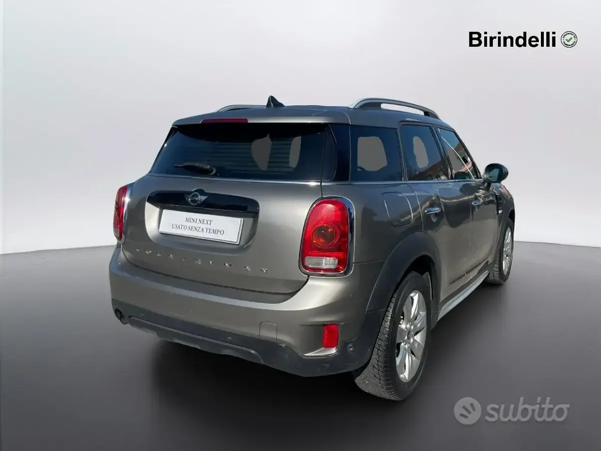 Usata Mini Countryman 116 CV (85 kW) 2017 Grigio SUV