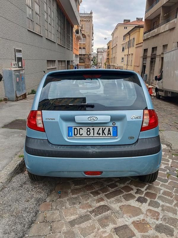 Usata Hyundai Getz 82 CV (60 kW) 2006 Blu Utilitaria
