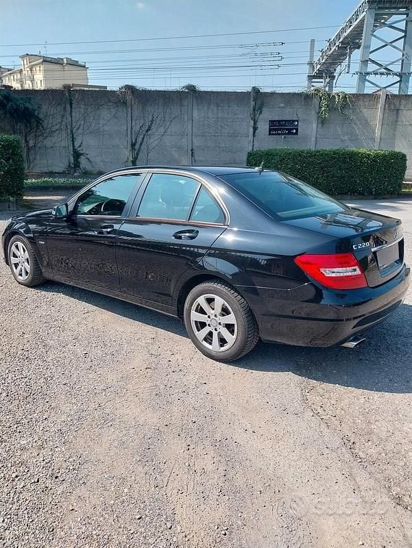 Usata Mercedes C220 170 CV (125 kW) 2013 Berlina