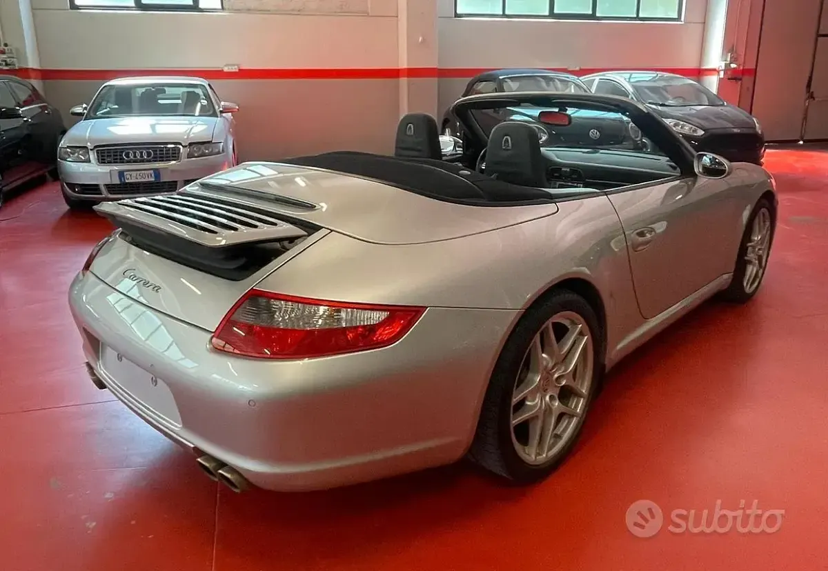 Usata Porsche 911 Carrera Cabriolet 325 CV (239 kW) 2008 Grigio Cabrio