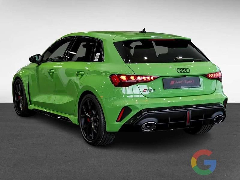 Nuova Audi RS3 Ambiente 400 CV (294 kW) 2025 Verde Berlina