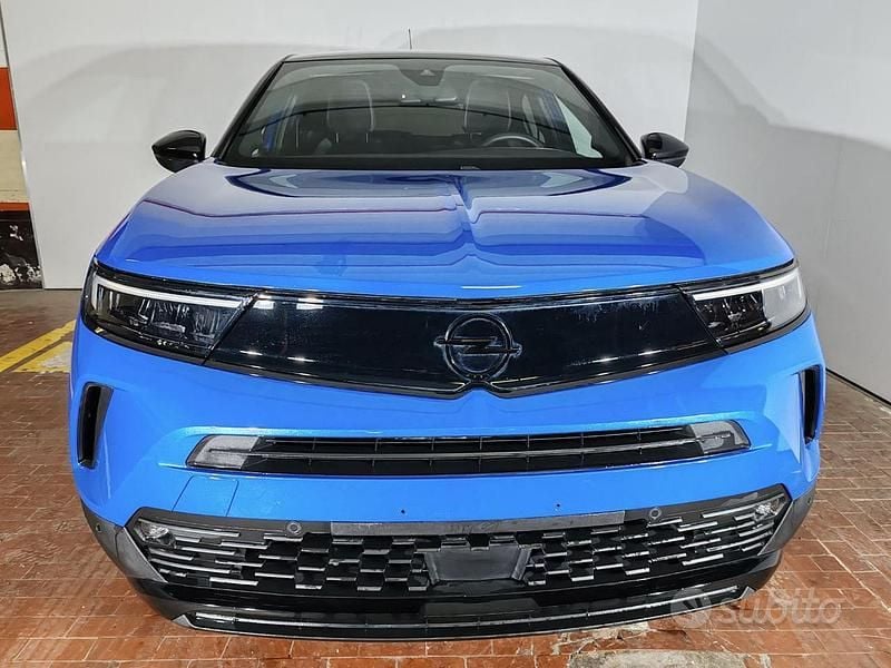 Usata Opel Mokka 131 CV (96 kW) 2023 Blu/azzurro SUV