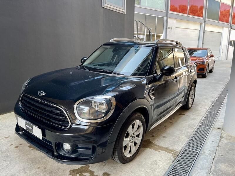 Nero Usata 2017 Mini Cooper Countryman SUV | 13.590 € (Buon prezzo) - Immagine 1/4