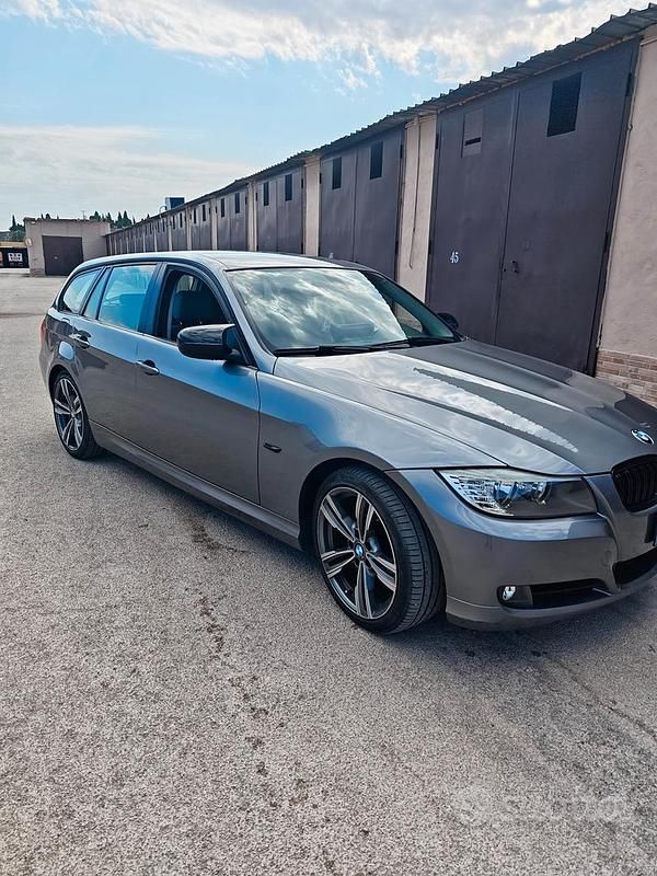 Usata BMW 316 116 CV (85 kW) 2010 Grigio Berlina