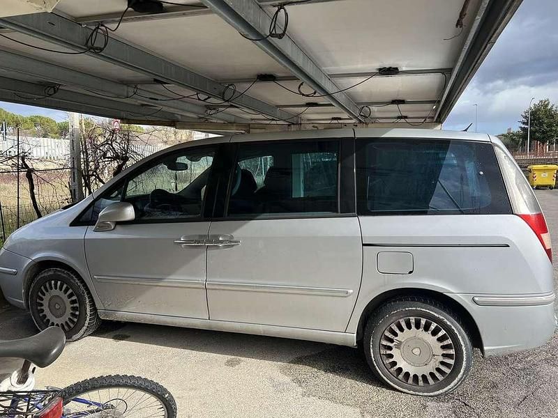 Usata Lancia Phedra 109 CV (80 kW) 2004 Monovolume