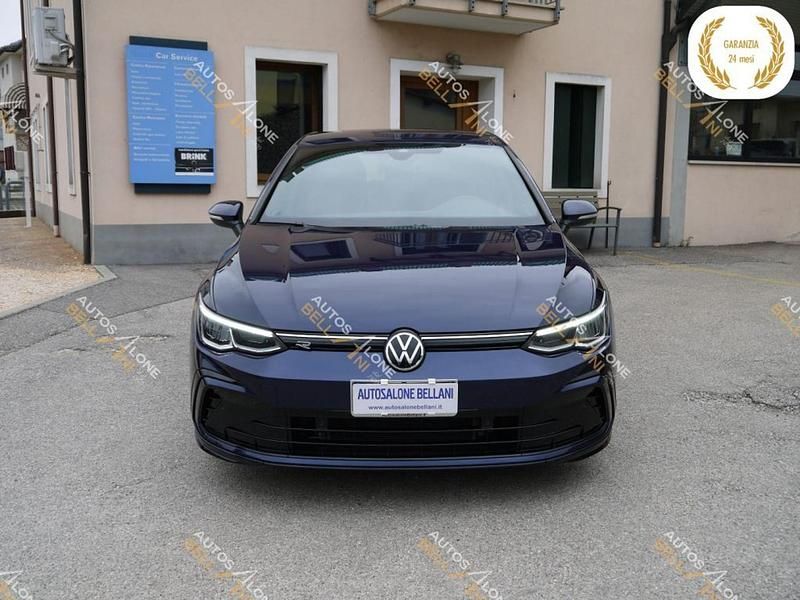 Usata VW Golf VIII R-line 150 CV (110 kW) 2020 Blu Berlina