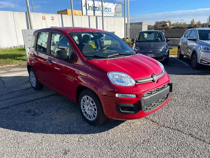 Nuova Fiat Panda S 69 CV (50 kW) 2025 Rosso Utilitaria