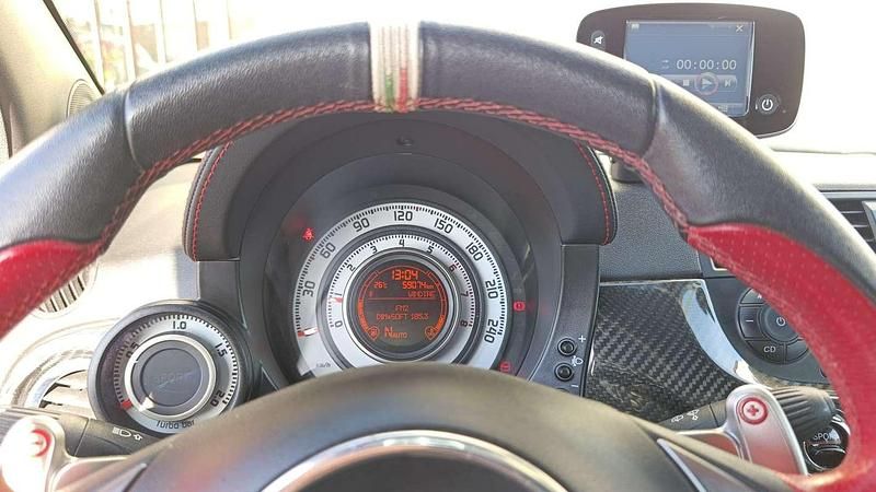 Usata Abarth 695 179 CV (131 kW) 2011 Utilitaria