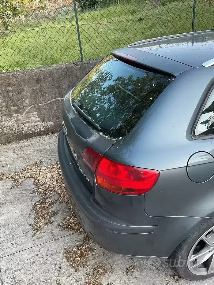 Usata Audi A3 140 CV (102 kW) 2004 Grigio Utilitaria