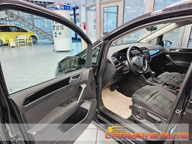 Usata VW Touran Highline 150 CV (110 kW) 2020 Nero Monovolume