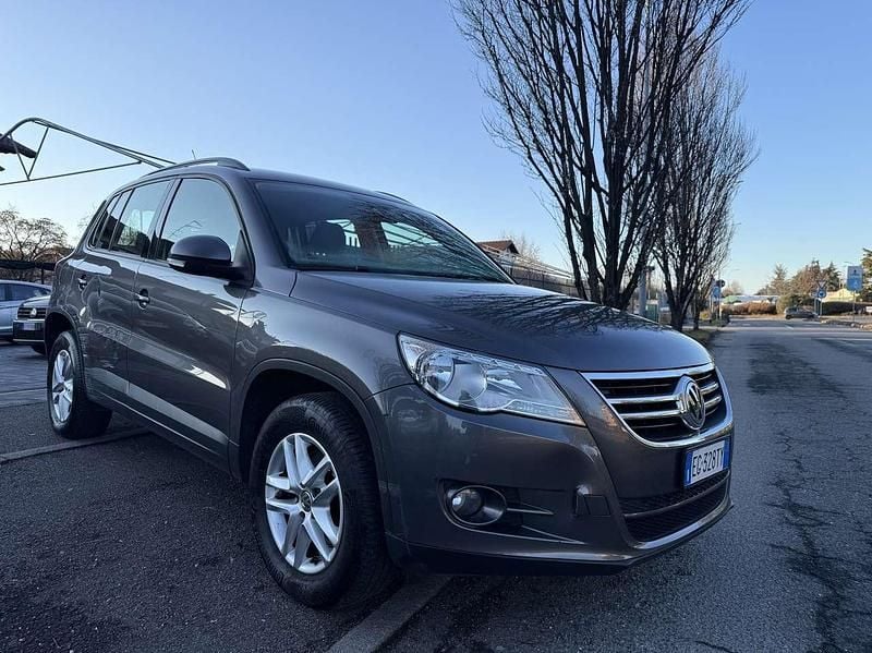 Grigio Usata 2011 VW Tiguan Trendline SUV | 5700 € (Ottimo prezzo) - Immagine 1/4