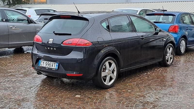 Nero Usata 2006 Seat Leon Stylance Utilitaria | 4900 € - Immagine 1/4