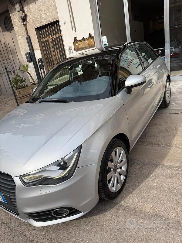 Usata Audi A1 Ambition 90 CV (66 kW) 2014 Grigio Utilitaria