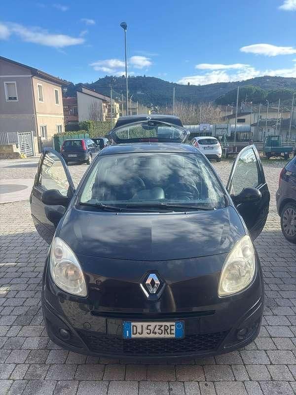 Usata Renault Twingo Dynamique 58 CV (42 kW) 2007 Nero Utilitaria