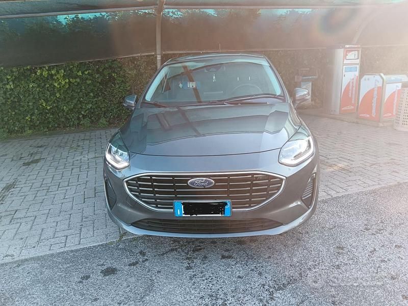 Usata Ford Fiesta Titanium 75 CV (55 kW) 2024 Grigio Berlina