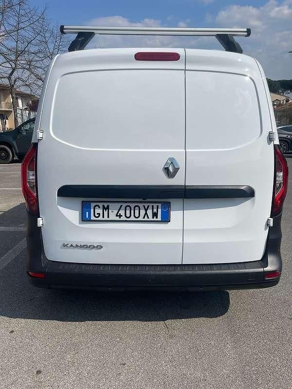 Usata Renault Kangoo 116 CV (85 kW) 2023 Bianco Monovolume