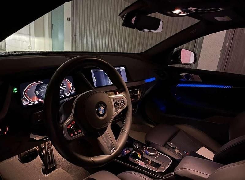 Grigio Usata 2021 BMW 220 M Sport Coupé | 29.000 € (Super prezzo) - Immagine 1/4