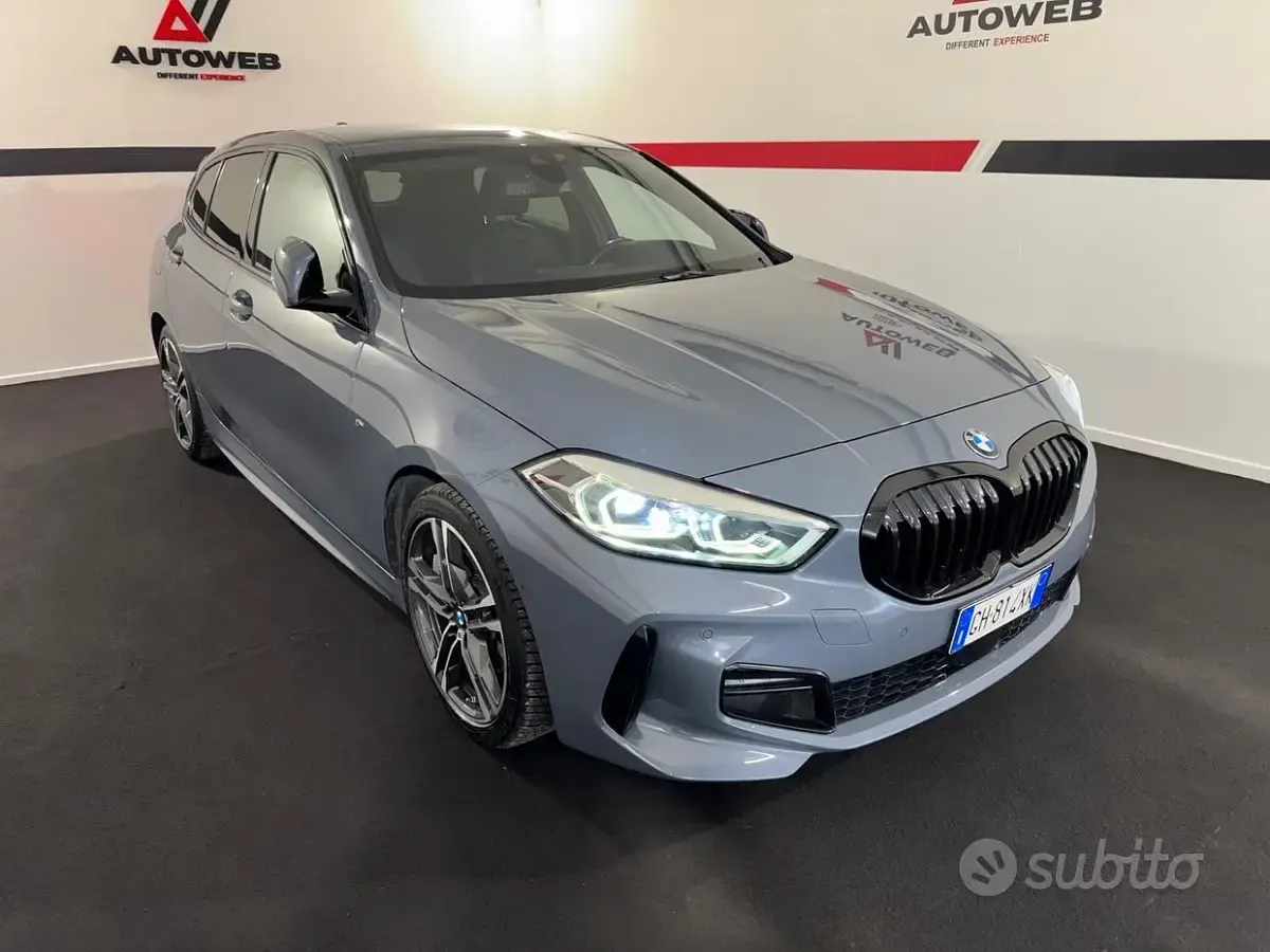 Usata BMW 116 M Sport 116 CV (85 kW) 2022 Grigio Utilitaria