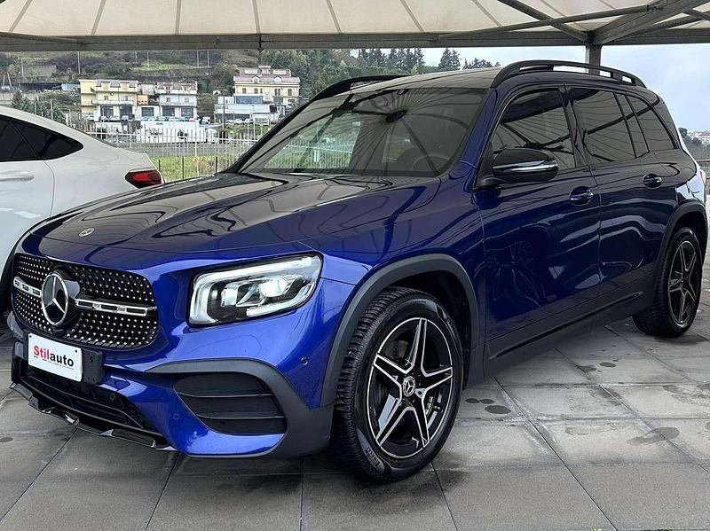 Usata Mercedes GLB200 Premium 150 CV (110 kW) 2021 Blu/azzurro SUV
