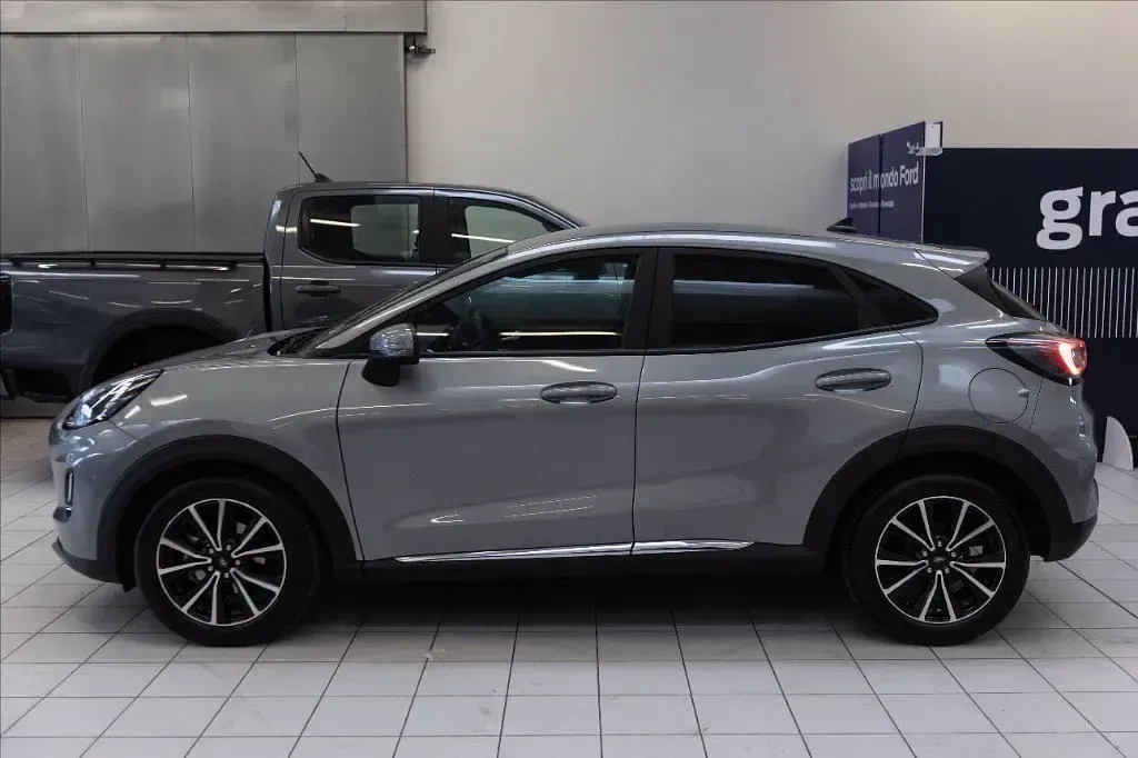 Usata Ford Puma Titanium S 125 CV (91 kW) 2023 Grigio metallizzato SUV