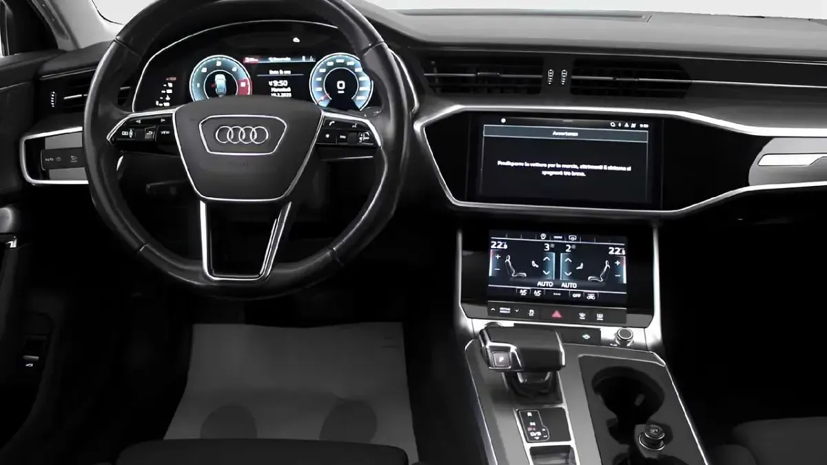 Usata Audi A6 Business 204 CV (150 kW) 2021 Bian2t nero perlato Station wagon