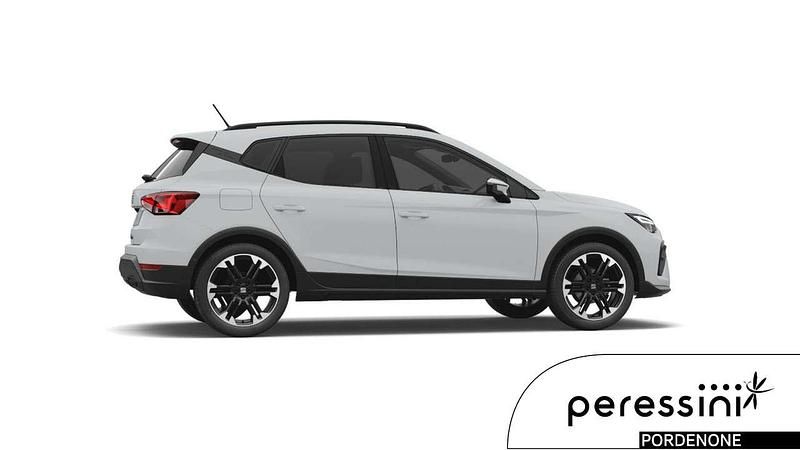 Nuova Seat Arona Black Edition 95 CV (69 kW) 2026 Bianco SUV