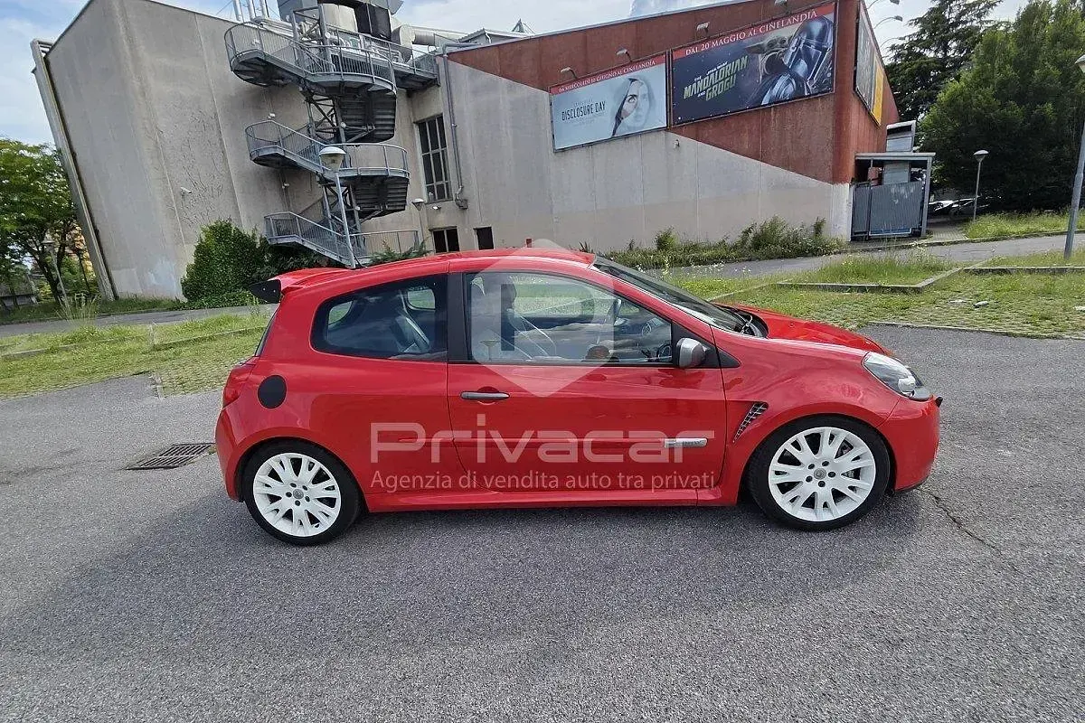 Gebraucht Renault Clio II Luxe 197 PS (144 kW) 2008 Rot Limousine